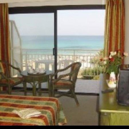 Hotel Hotetur Lago Playa Cala Ratjada  Extérieur photo