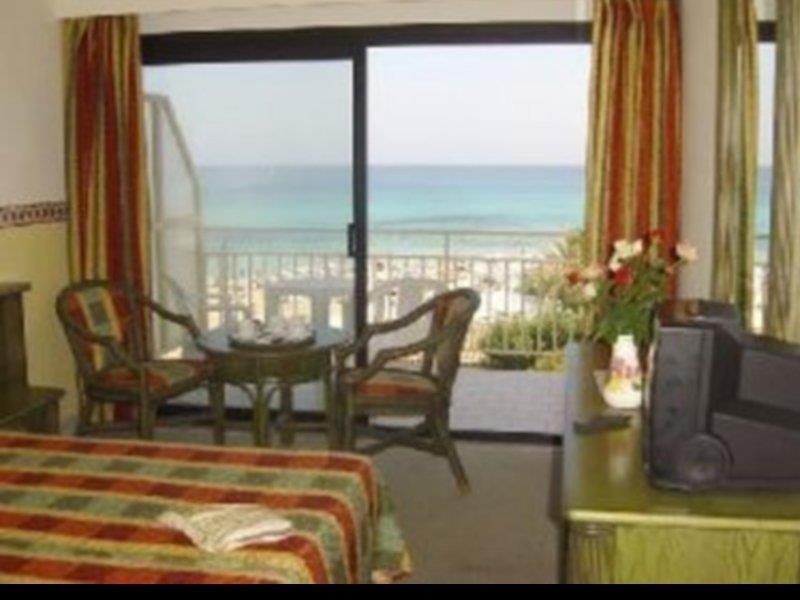 Hotel Hotetur Lago Playa Cala Ratjada  Extérieur photo